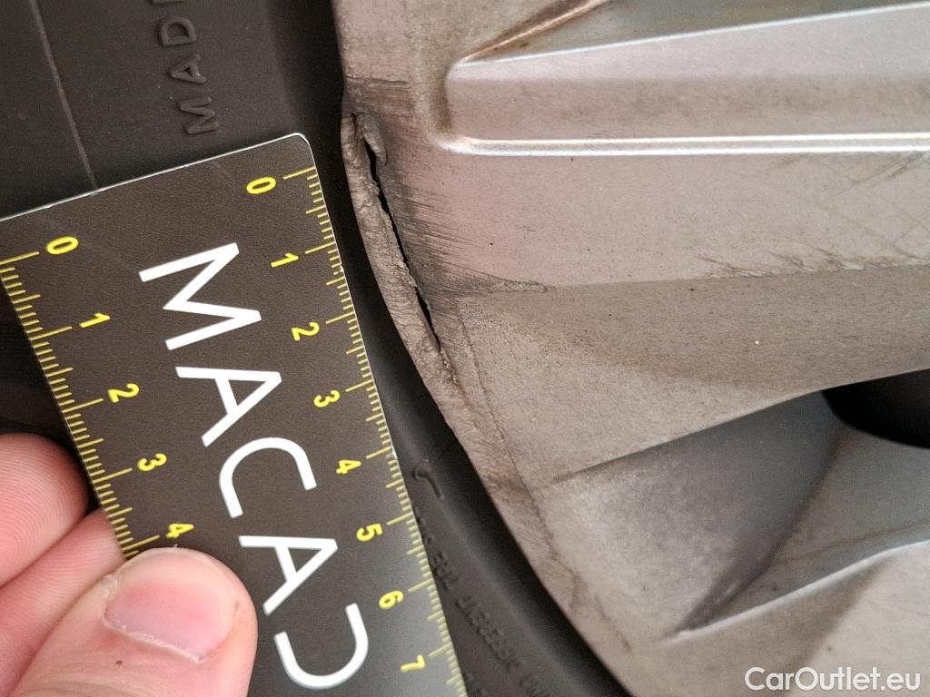  Renault  Megane  IV Berline 5pt. Business 1.5 dCi 115CV BVM6 E6d #59