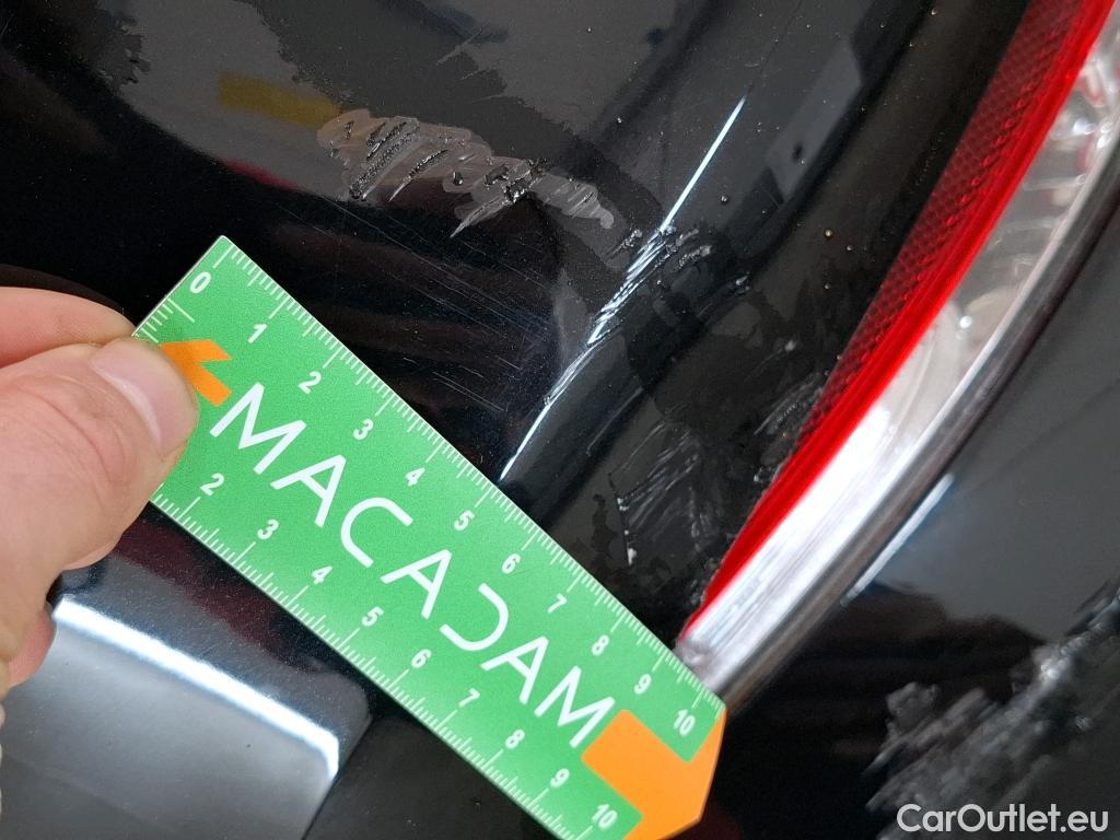  Renault  Kadjar RENAULT  / 2018 / 5P / Crossover Intens TCe 140 EDC FAP(SL) #12