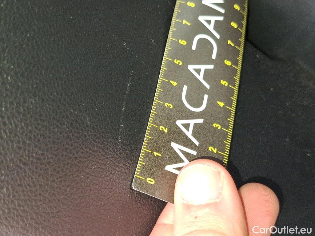  Renault  Megane  IV Berline 5pt. Business 1.5 dCi 115CV BVM6 E6d #48