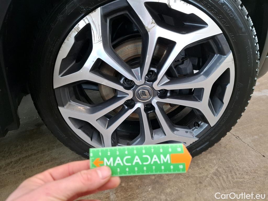  Renault  Kadjar RENAULT  / 2018 / 5P / Crossover Intens TCe 140 EDC FAP(SL) #14