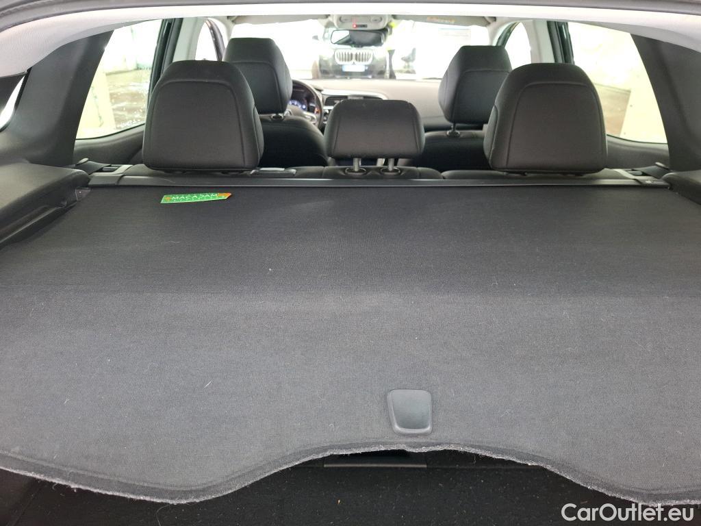  Renault  Kadjar RENAULT  / 2018 / 5P / Crossover Intens TCe 140 EDC FAP(SL) #36