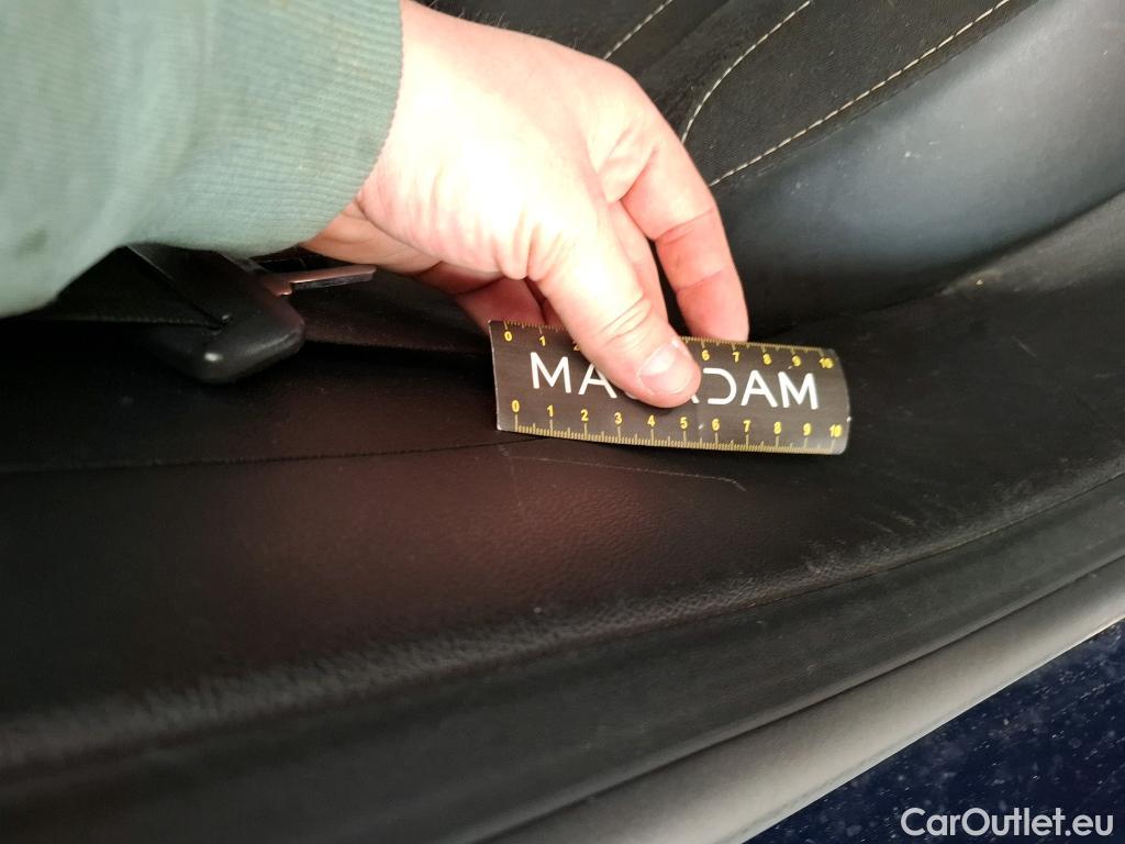  Renault  Megane  IV Grandtour Business 1.5 dCi 115CV BVM6 E6dT #54