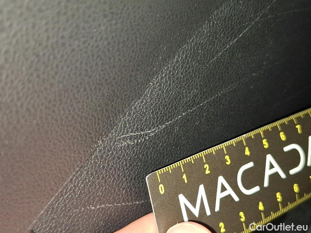  Renault  Megane  IV Berline 5pt. Business 1.5 dCi 115CV BVM6 E6d #42