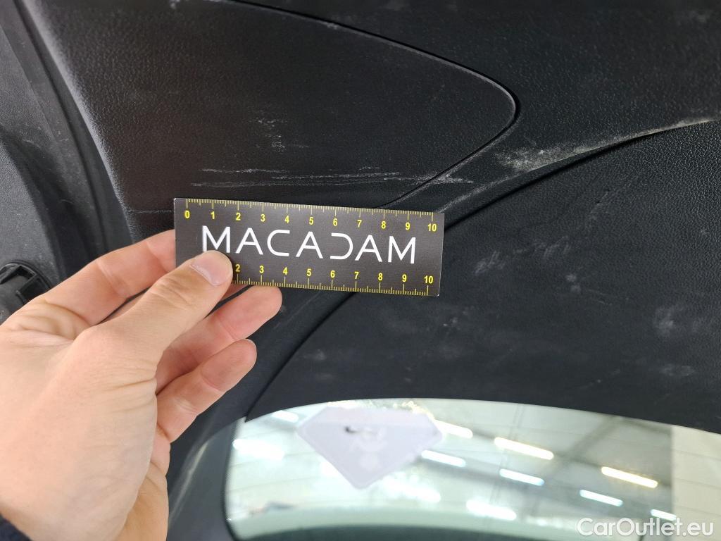  Renault  Megane  IV Berline 5pt. Business 1.5 dCi 115CV BVM6 E6dT #37