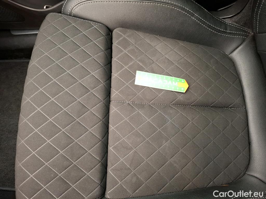  Renault  Kadjar RENAULT  / 2018 / 5P / Crossover Intens TCe 140 EDC FAP(SL) #54