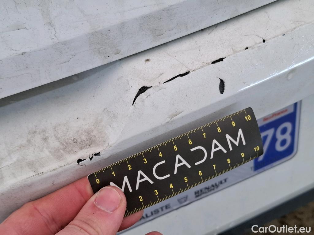  Renault  Megane  IV Berline 5pt. Business 1.5 dCi 115CV BVM6 E6d #30