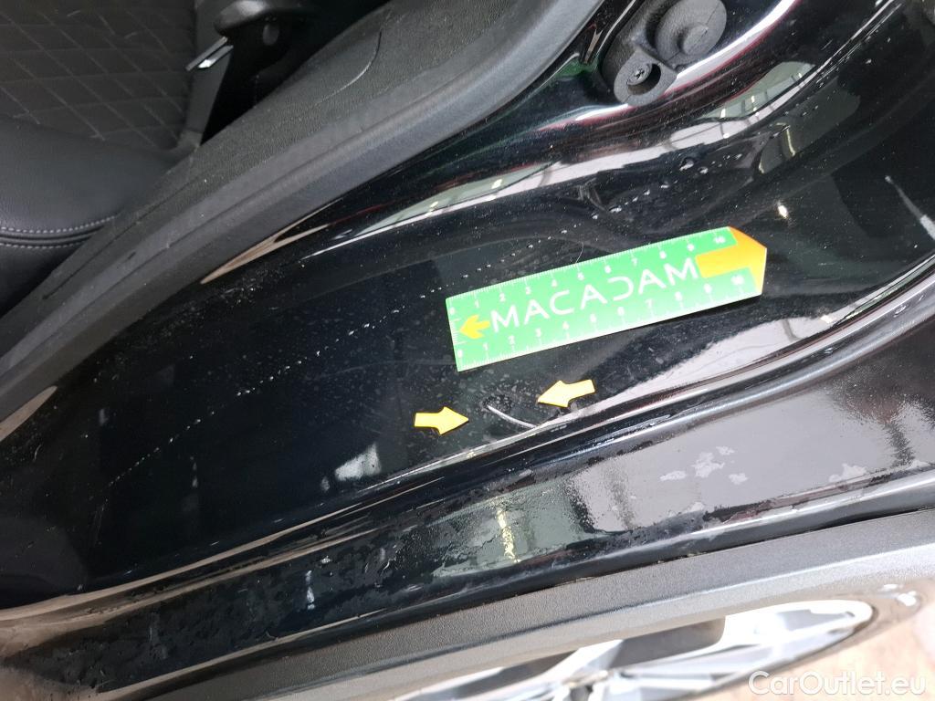  Renault  Kadjar RENAULT  / 2018 / 5P / Crossover Intens TCe 140 EDC FAP(SL) #42