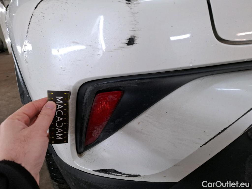  Toyota  C-HR TOYOTA  / 2016 / 5P / SUV 1.8 HYBRIDE 122 GRAPHIC #35