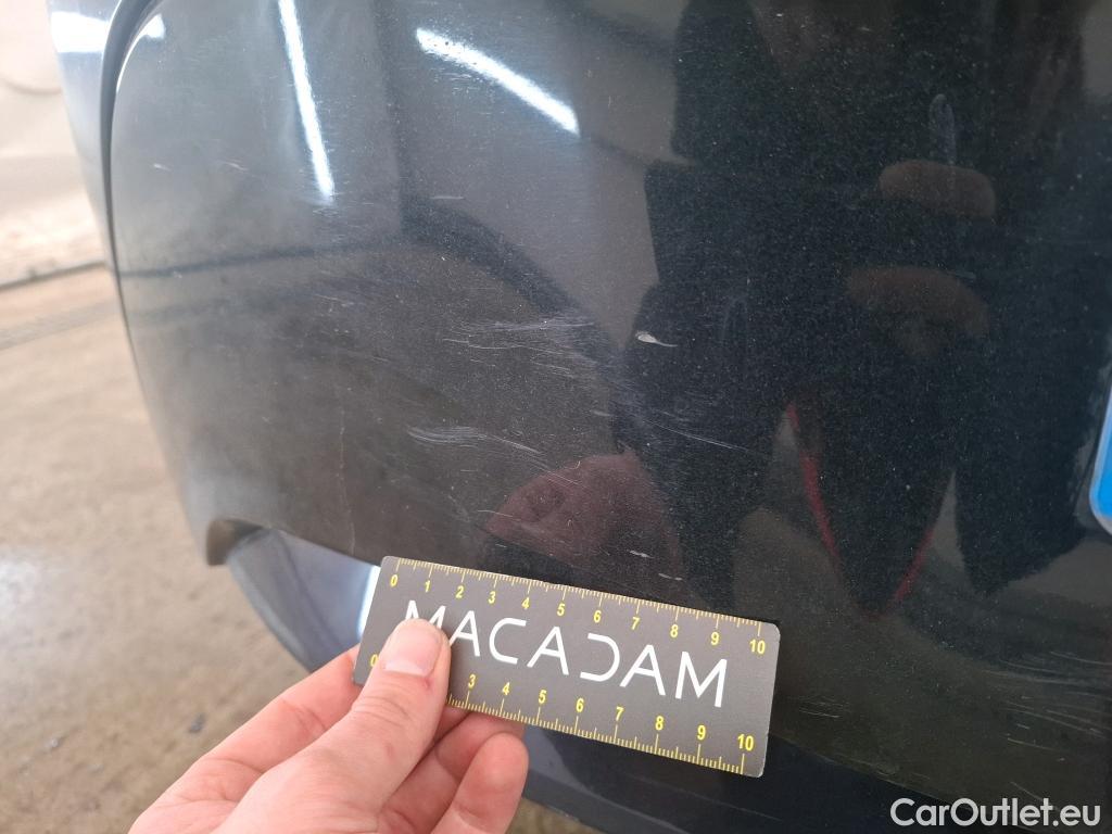  Toyota  Corolla TOYOTA  / 2018 / 5P / Berline Hybride 122h Dynamic Business Stage Acad #35