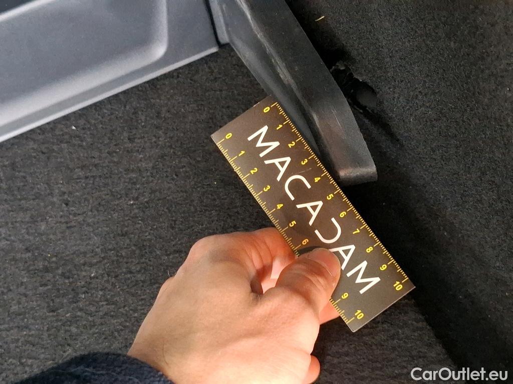  Toyota  Corolla TOYOTA  Touring Sports / 2018 / 5P / Break Hybride 122h Dynamic Business Beyond Zer #34