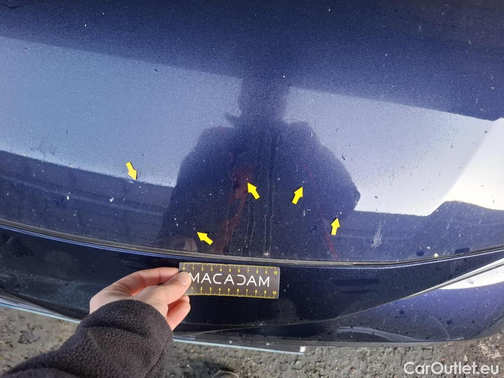  Toyota  Corolla TOYOTA  / 2018 / 5P / Berline Hybride 122h Dynamic Business Stage Acad #21