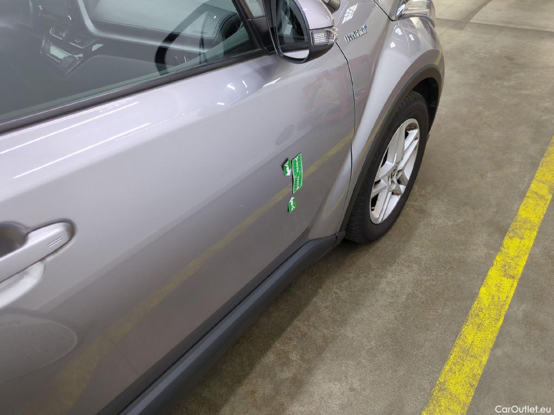  Toyota  C-HR TOYOTA  / 2016 / 5P / SUV 2.0 Hybride 184 Dynamic Business Beyond #10