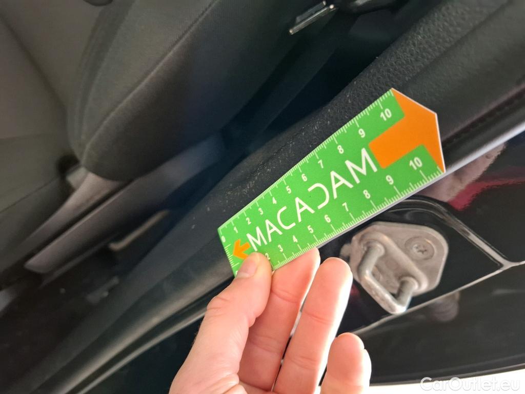  Toyota  RAV4 TOYOTA  Hybride / 2018 / 5P / SUV 2WD 218ch Dynamic #36