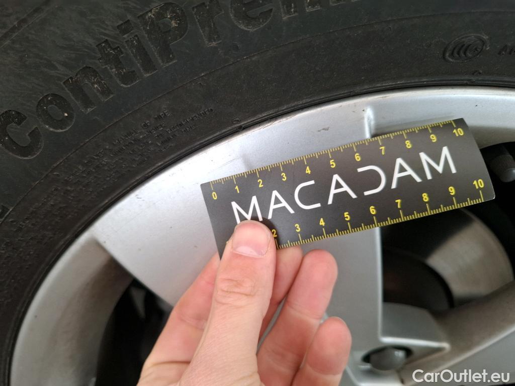  Skoda  Superb  Break Business 2.0 TDI 120CV BVA7 E6dT #47