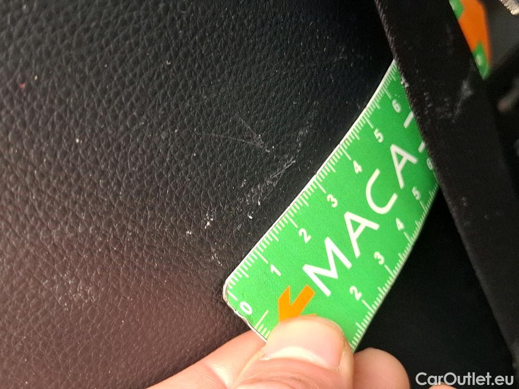  Toyota  Corolla TOYOTA  / 2018 / 5P / Berline Hybride 122h Dynamic Business Stage Acad #25