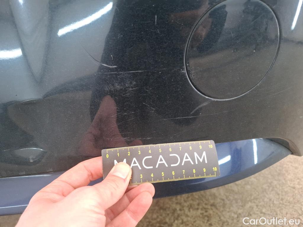  Toyota  Corolla TOYOTA  / 2018 / 5P / Berline Hybride 122h Dynamic Business Stage Acad #34