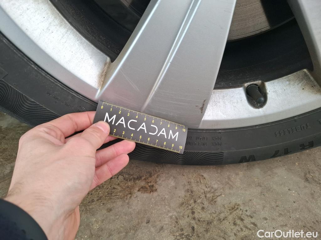  Skoda  Superb  Break Business 2.0 TDI 120CV BVA7 E6dT #10