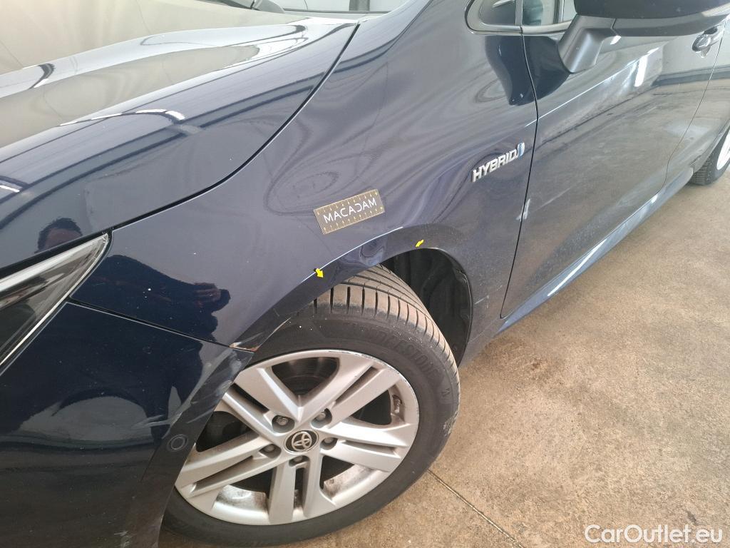  Toyota  Corolla TOYOTA  / 2018 / 5P / Berline Hybride 122h Dynamic Business Stage Acad #1