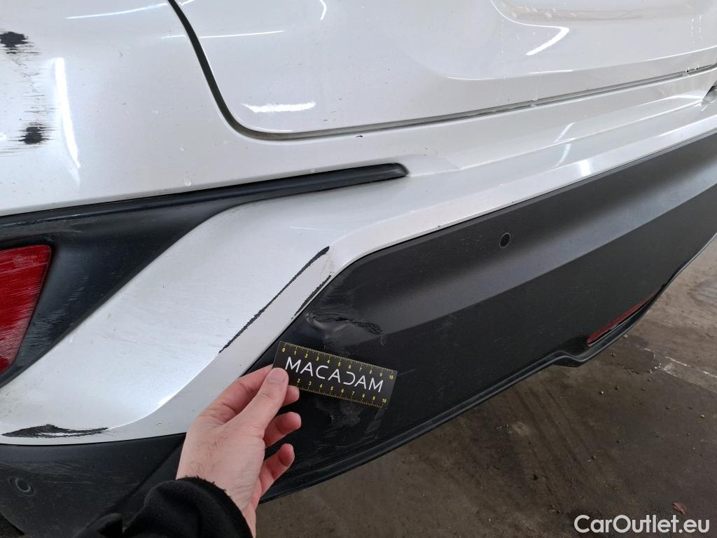  Toyota  C-HR TOYOTA  / 2016 / 5P / SUV 1.8 HYBRIDE 122 GRAPHIC #1