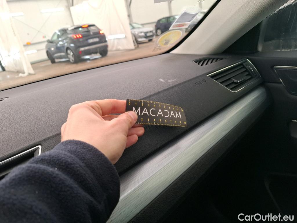  Skoda  Superb  Break Business 2.0 TDI 120CV BVA7 E6dT #37