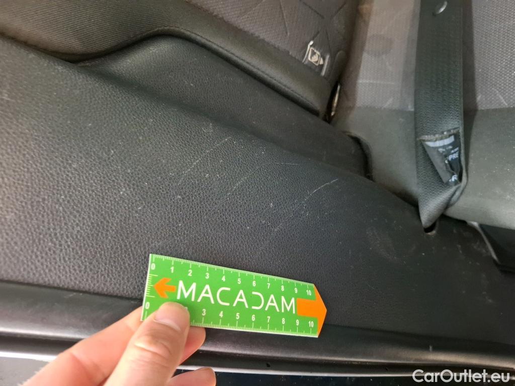  Toyota  RAV4 TOYOTA  Hybride / 2018 / 5P / SUV 2WD 218ch Dynamic #38