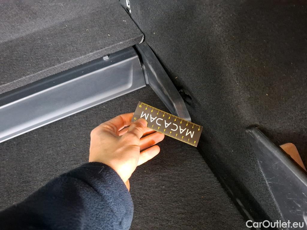  Toyota  Corolla TOYOTA  Touring Sports / 2018 / 5P / Break Hybride 122h Dynamic Business Beyond Zer #33