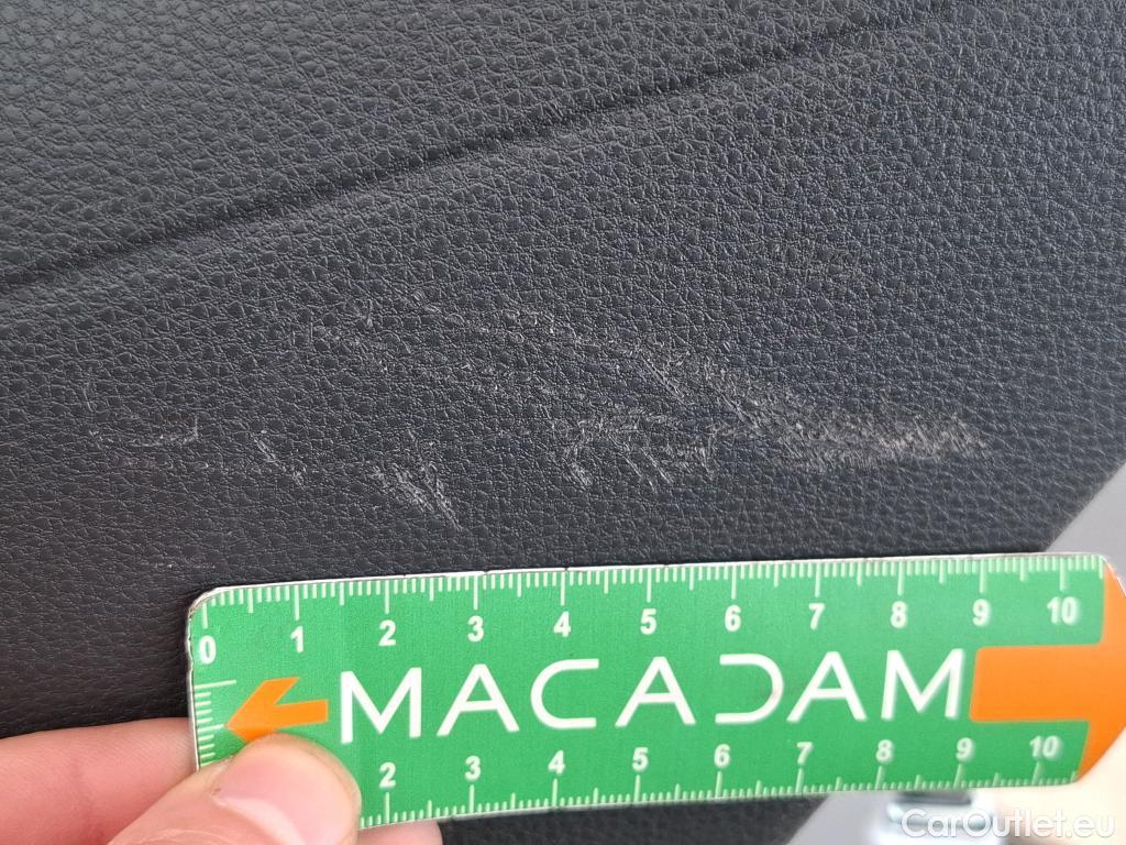  Toyota  Corolla TOYOTA  / 2018 / 5P / Berline Hybride 122h Dynamic Business Stage Acad #22