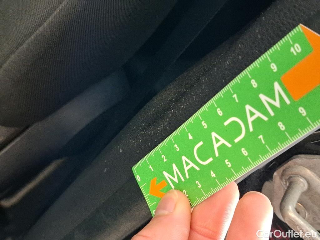  Toyota  RAV4 TOYOTA  Hybride / 2018 / 5P / SUV 2WD 218ch Dynamic #37