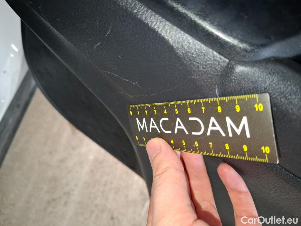  Toyota  C-HR TOYOTA  / 2016 / 5P / SUV 1.8 HYBRIDE 122 GRAPHIC #19