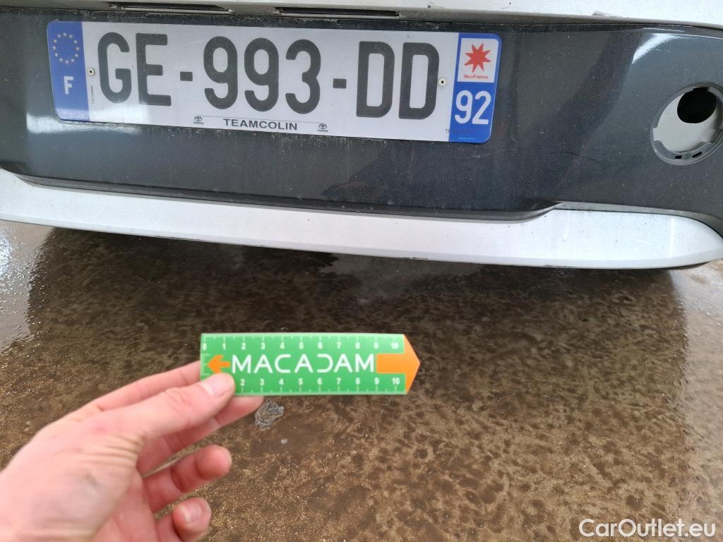  Toyota  Corolla TOYOTA  / 2018 / 5P / Berline Hybride 122h Dynamic Business Stage Acad #15