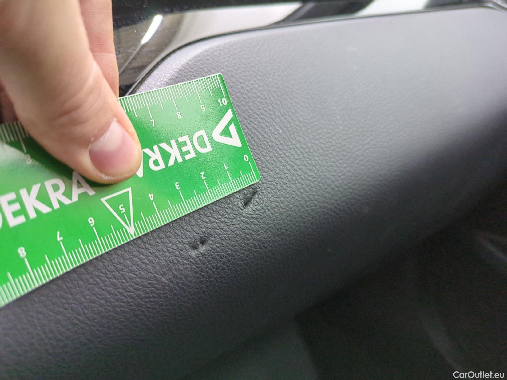  Toyota  C-HR TOYOTA  / 2016 / 5P / SUV 2.0 Hybride 184 Dynamic Business Beyond #2