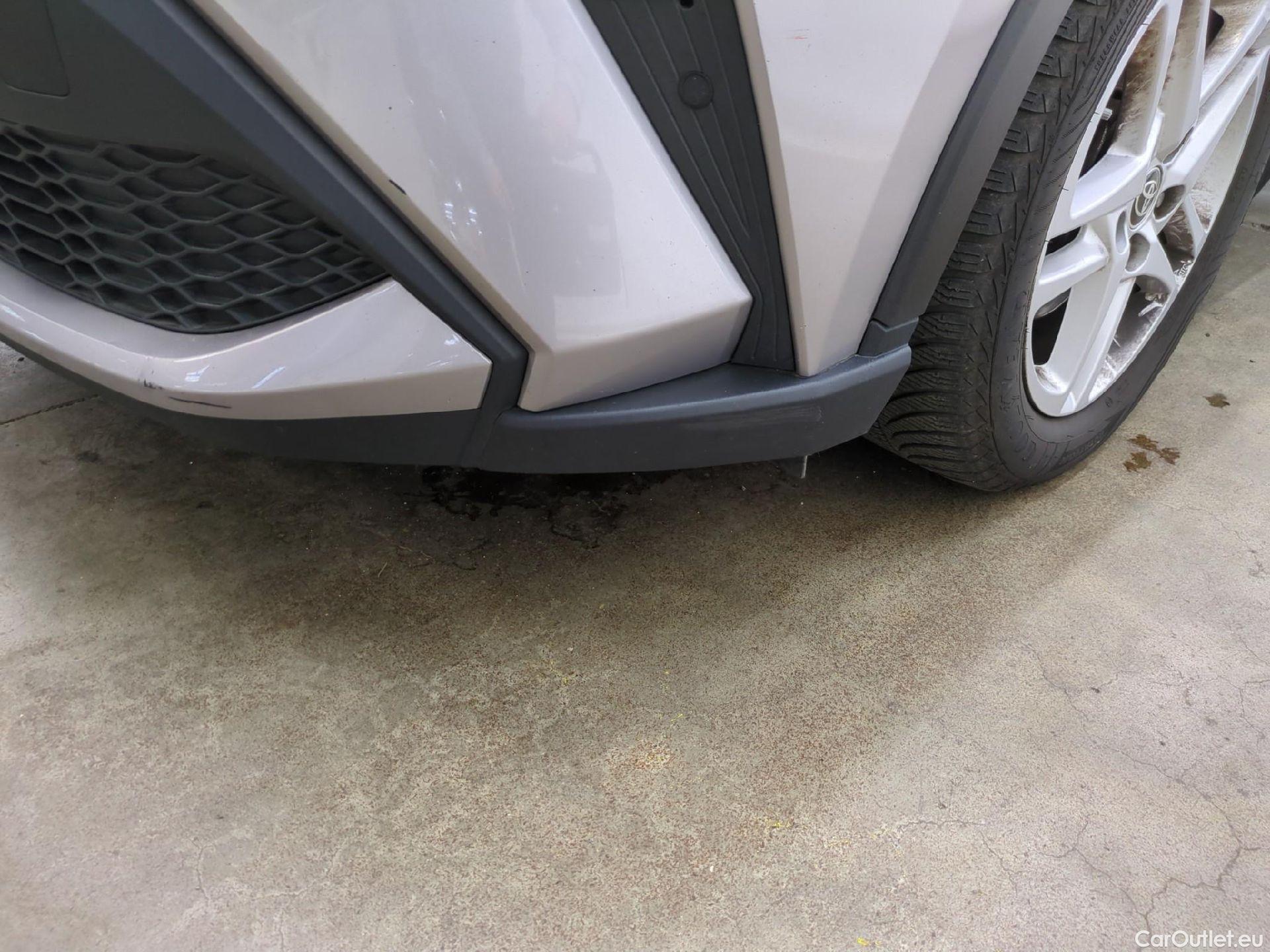  Toyota  C-HR TOYOTA  / 2016 / 5P / SUV 2.0 Hybride 184 Dynamic Business Beyond #22