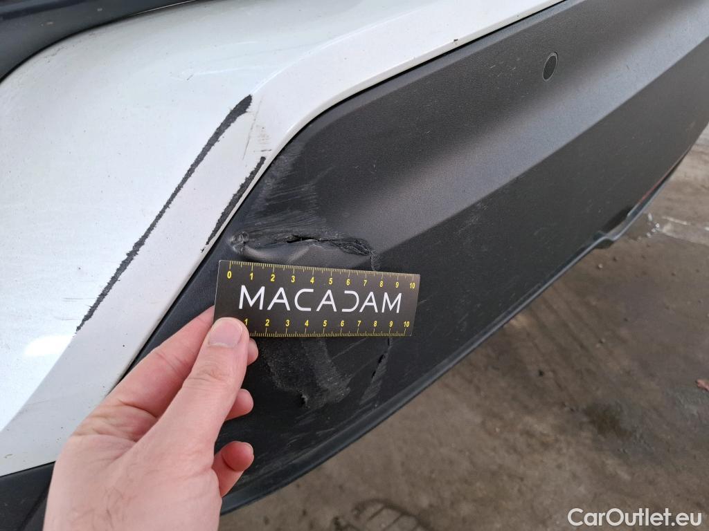  Toyota  C-HR TOYOTA  / 2016 / 5P / SUV 1.8 HYBRIDE 122 GRAPHIC #2