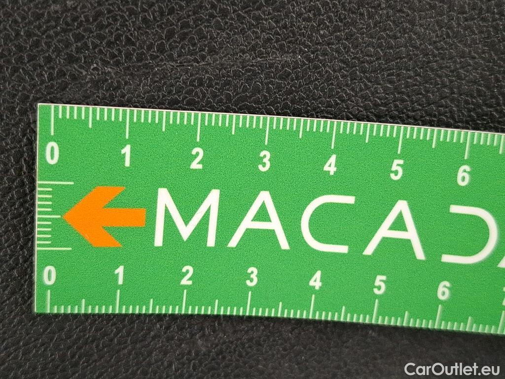  Volkswagen  Tiguan VOLKSWAGEN  Allspace / 2021 / 5P / SUV 2.0 TDI 150 DSG7 LIFE PLUS #19