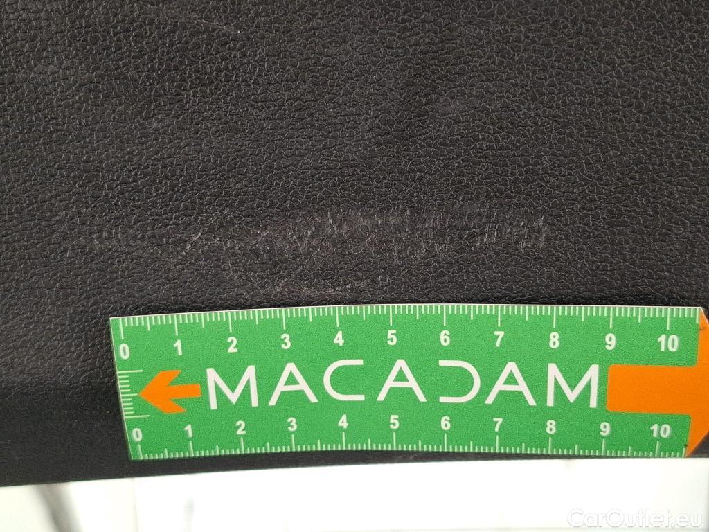  Volkswagen  Tiguan VOLKSWAGEN  Allspace / 2021 / 5P / SUV 2.0 TDI 150 DSG7 LIFE PLUS #17