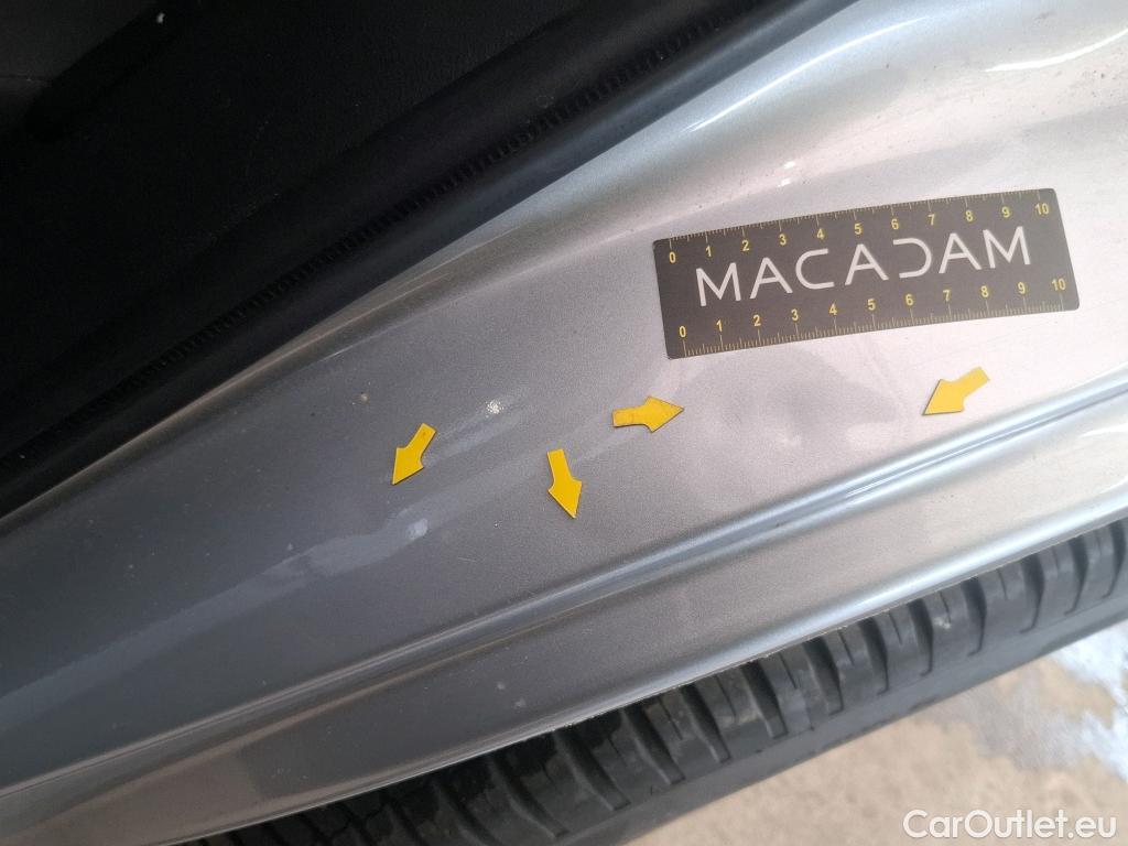  Toyota  RAV4 TOYOTA  Hybride / 2018 / 5P / SUV 2WD Dynamic Business #37