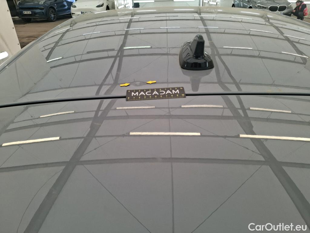  Volkswagen  Golf  VOLKSWAGEN / 2020 / 5P / Berline 2.0 TDI SCR 150 DSG7 Life Busi 1st #11