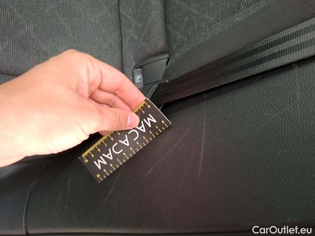  Volkswagen  Golf  VOLKSWAGEN SW / 2020 / 5P / Break 2.0 TDI SCR 115 DSG7 Life Business #7