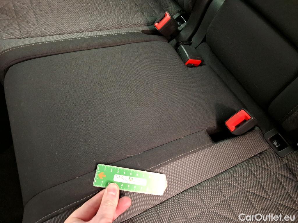  Volkswagen  Tiguan VOLKSWAGEN  / 2020 / 5P / SUV 2.0 TDI 150 DSG7 Life Business #28