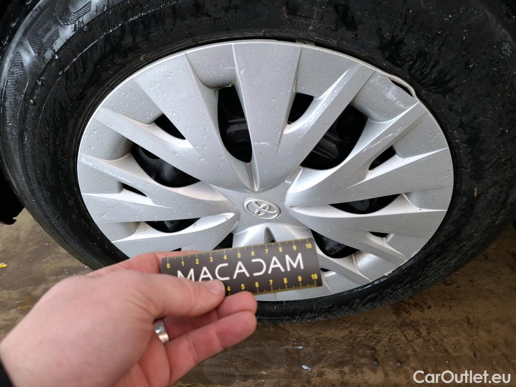  Toyota  Yaris TOYOTA  Hybride  2019  5P  Berline Hybride 116h Dynamic Business Beyond Zer #3