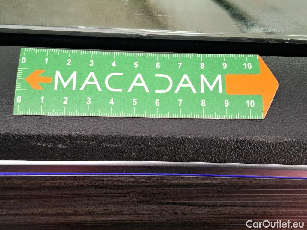  Volkswagen  Tiguan VOLKSWAGEN  Allspace / 2021 / 5P / SUV 2.0 TDI 150 DSG7 LIFE PLUS #15