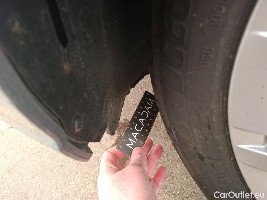  Volkswagen  Golf  VOLKSWAGEN / 2020 / 5P / Berline 2.0 TDI SCR 150 DSG7 Life Busi 1st #13