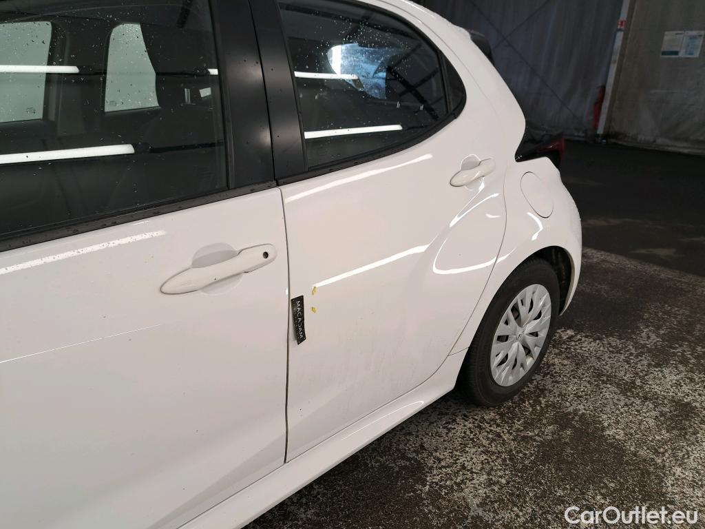  Toyota  Yaris TOYOTA  Hybride / 2019 / 5P / Berline Hybride 116h France Business Stage Acad #14