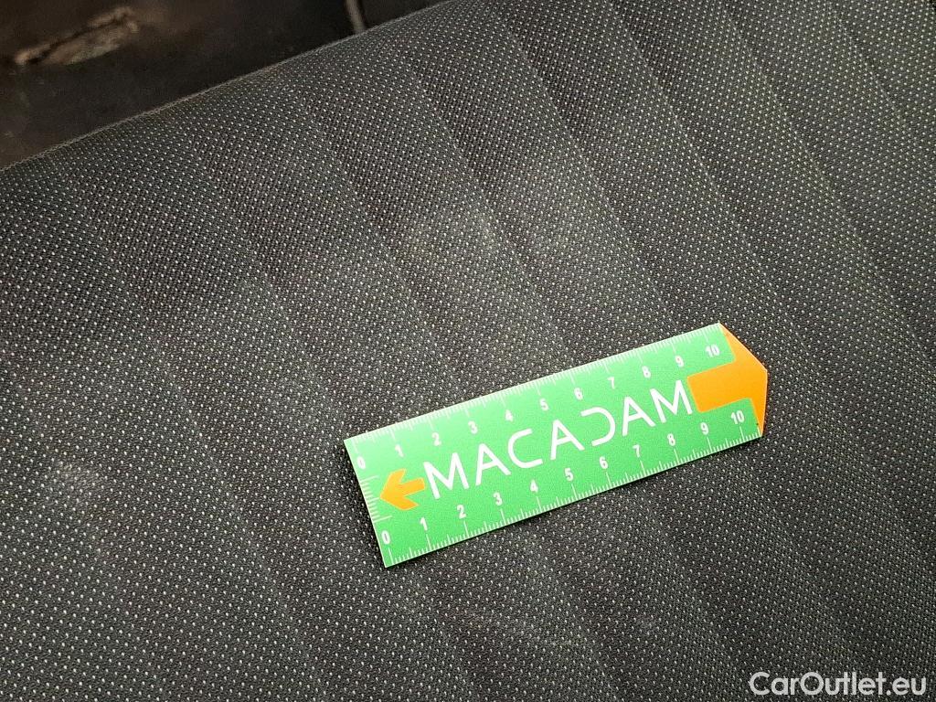  Volkswagen  Tiguan VOLKSWAGEN  Allspace / 2021 / 5P / SUV 2.0 TDI 150 DSG7 LIFE PLUS #23