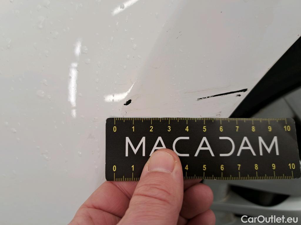  Toyota  Yaris TOYOTA  Hybride / 2019 / 5P / Berline Hybride 116h France Business Stage Acad #2