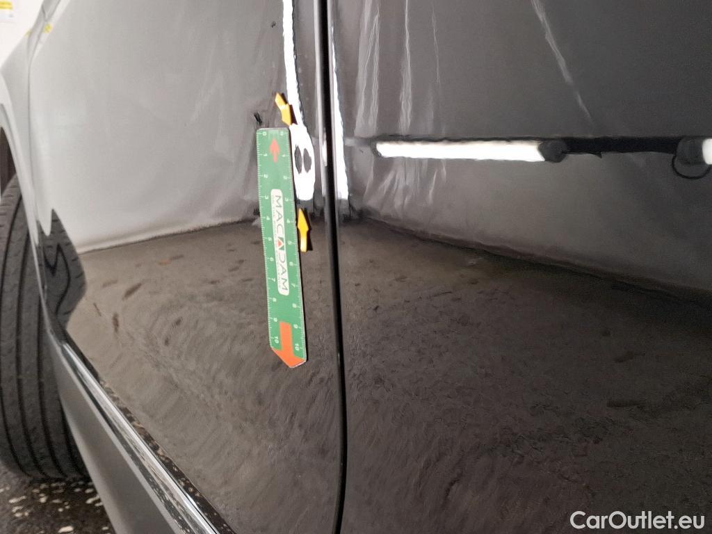  Volkswagen  Tiguan VOLKSWAGEN  / 2020 / 5P / SUV 2.0 TDI 150 DSG7 Life Business #21