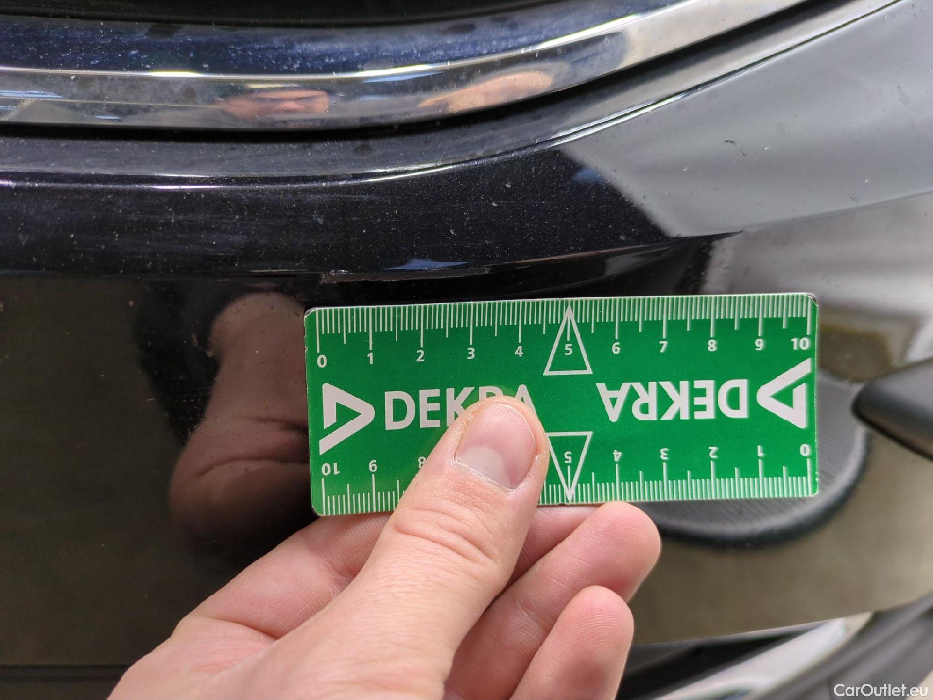  Volkswagen  Tiguan VOLKSWAGEN  / 2020 / 5P / SUV 2.0 TDI 150 DSG7 LIFE PLUS #38