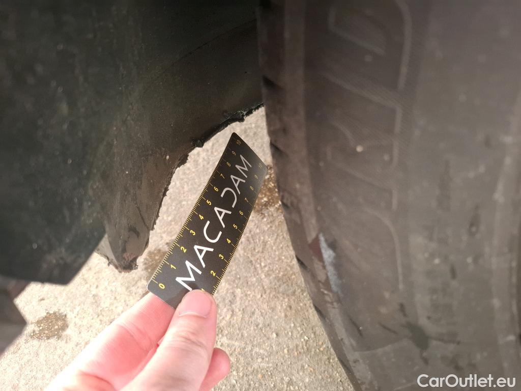  Volkswagen  Golf  VOLKSWAGEN / 2020 / 5P / Berline 2.0 TDI SCR 150 DSG7 Life Busi 1st #14