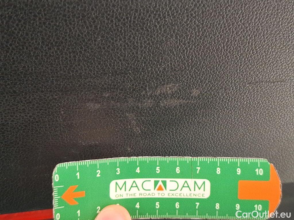  Volkswagen  Tiguan VOLKSWAGEN  / 2020 / 5P / SUV 2.0 TDI 150 DSG7 Life Business #18