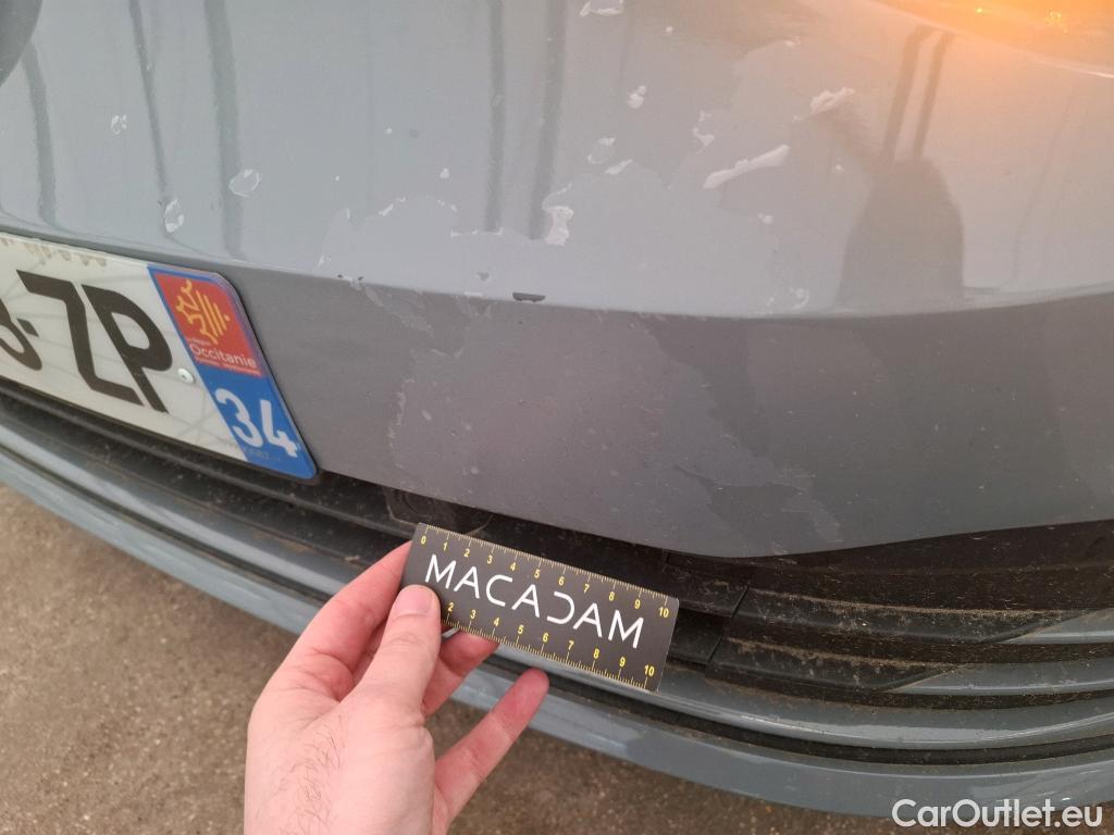  Volkswagen  Golf  VOLKSWAGEN / 2020 / 5P / Berline 2.0 TDI SCR 150 DSG7 Life Busi 1st #5